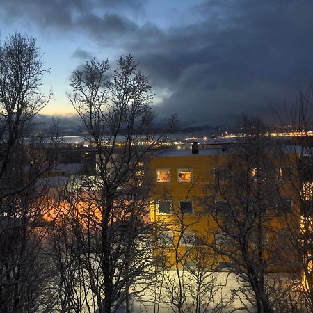 36 Sqm Studio Aparatment B Tromsø Eksteriør billede